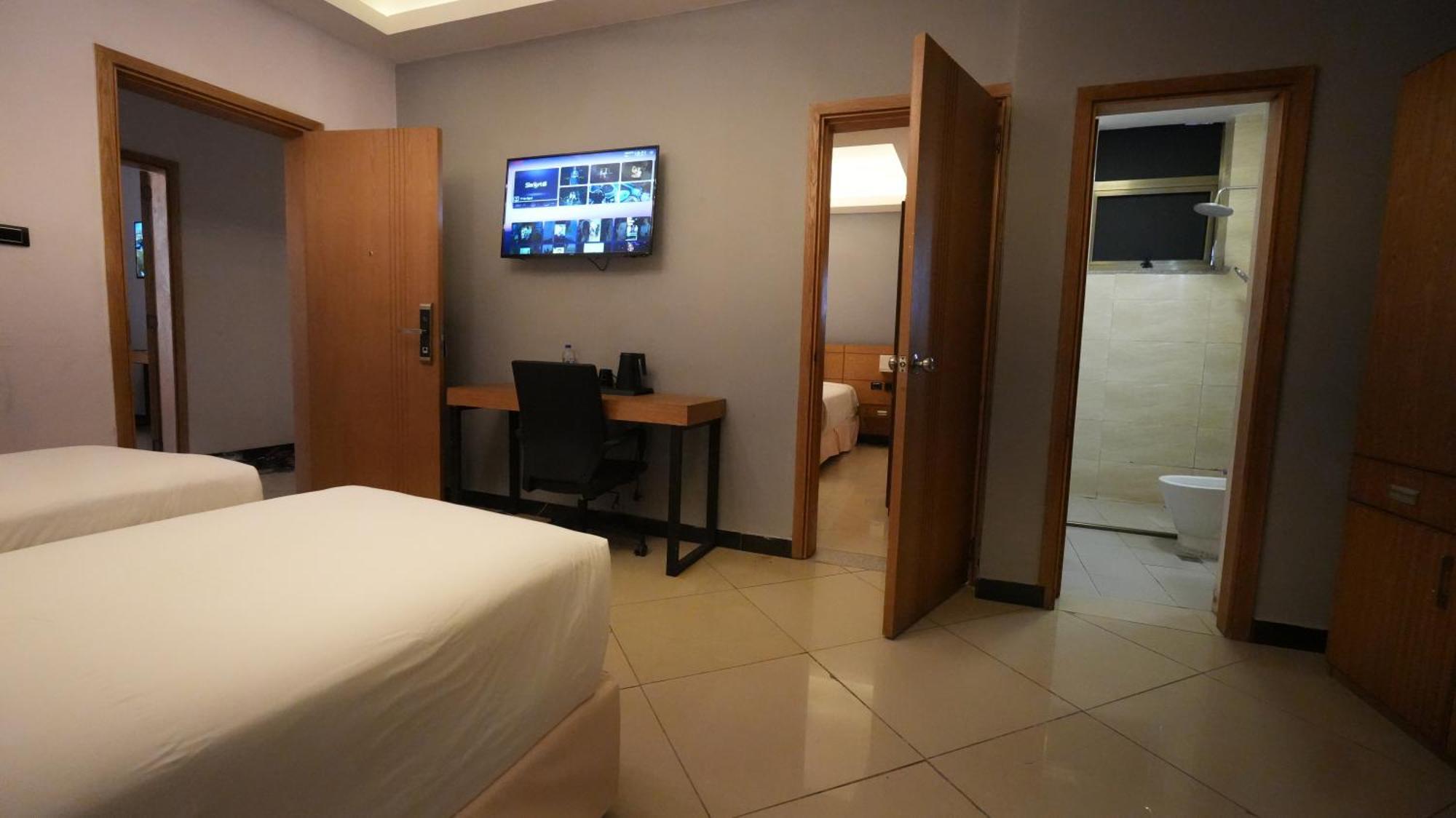 Mazeki Addis Boutique Hotel Ngoại thất bức ảnh