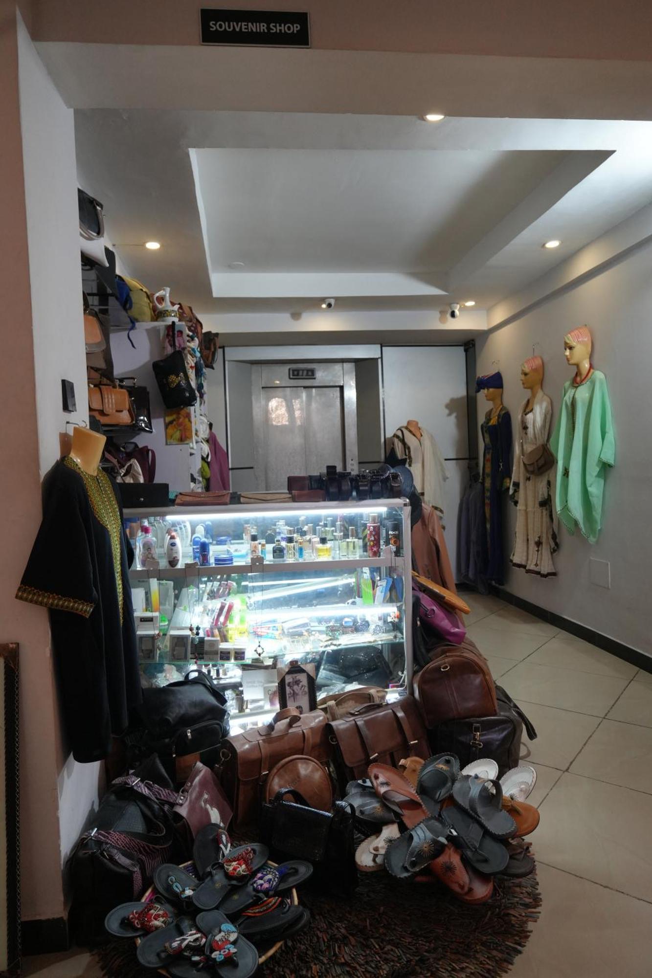 Mazeki Addis Boutique Hotel Ngoại thất bức ảnh
