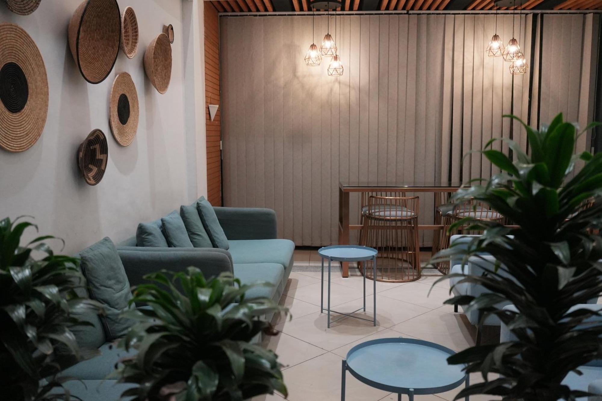 Mazeki Addis Boutique Hotel Ngoại thất bức ảnh